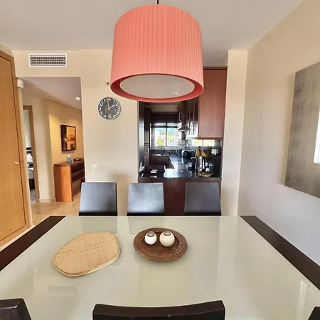 Appartement With Large Terrace, Bath & Magical Views